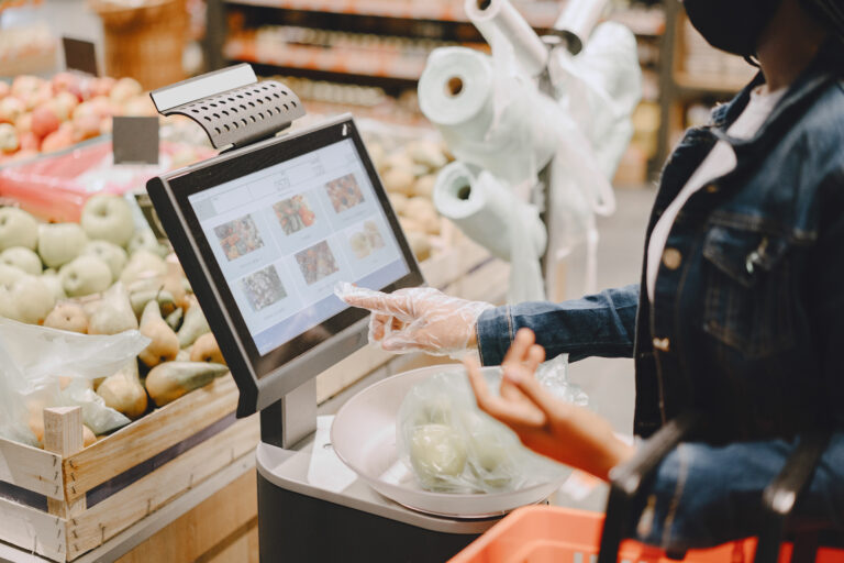 The Rise of Unmanned Convenience Stores: The Role of AI in Shaping the Future
